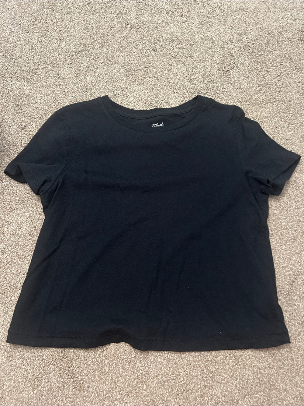 Universal Thread Black Short Sleeve Crew Neck Cropped Tee